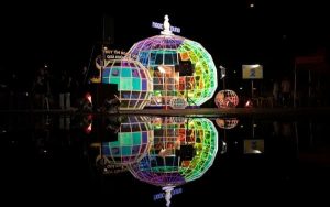 Viên ngọc khổng lồ