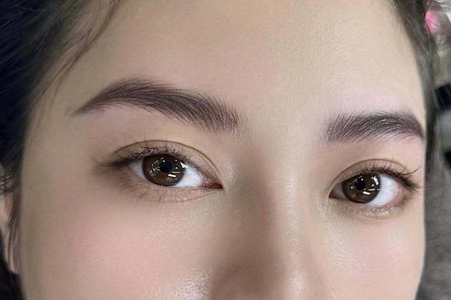 Điêu khắc chân mày: Phun xăm thẩm mỹ nét đẹp tự nhiên 17 Công nghệ điêu khắc 9D tạo sự đậm nhạt chân thật