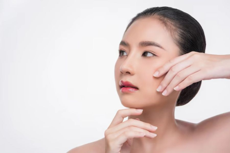 Lão hóa gây ra mỡ mặt