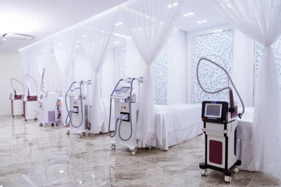 Máy móc hiện đại đốt mỡ đùi TMV Ngọc Dung