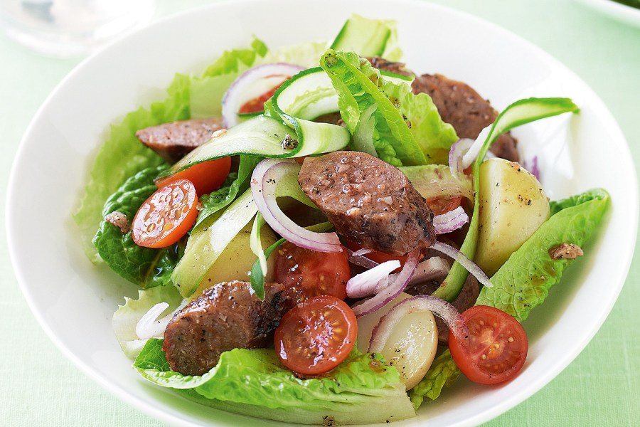 Salad xúc xích yên tâm không sợ ăn xúc xích có béo không