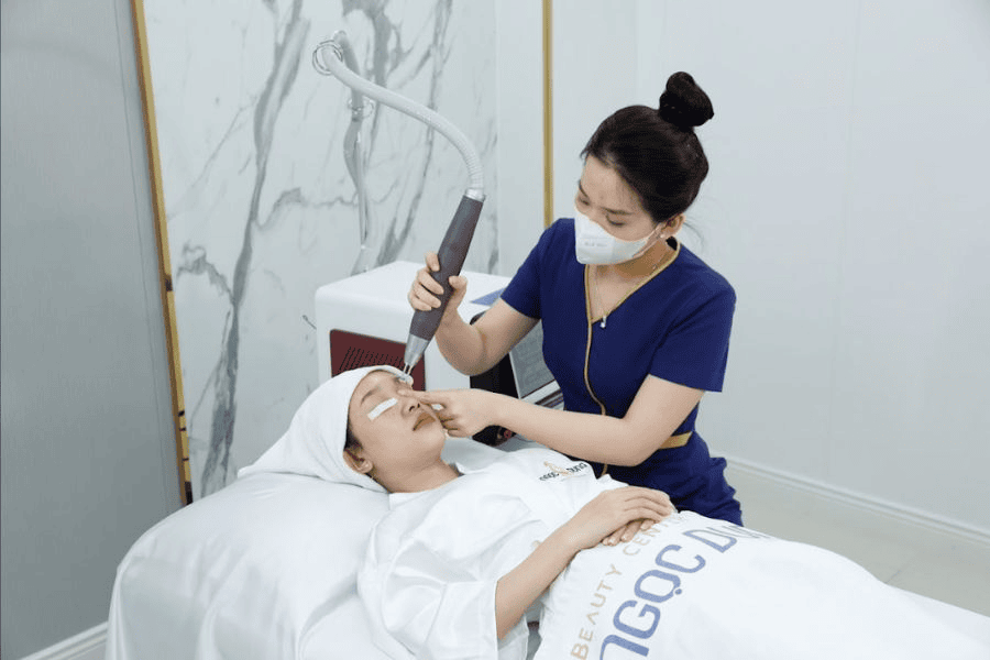 Dịch vụ trị thâm mắt bằng IPAC Laser tại Ngọc Dung 