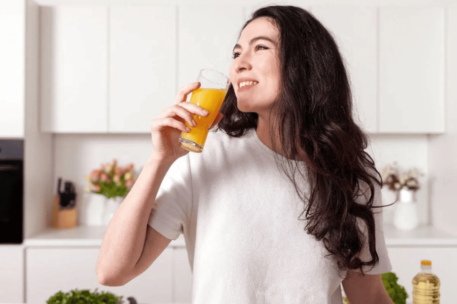 Cách ngăn ngừa nám da hiệu quả giúp duy trì làn da sáng khỏe 11 Một ly nước ép trái cây tươi mỗi ngày giúp mang lại vẻ rạng rỡ cho làn da