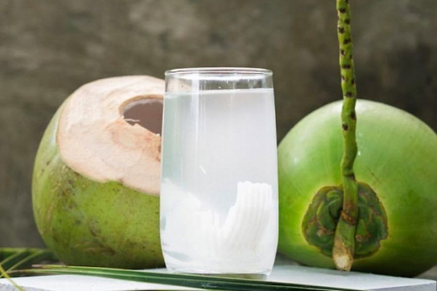 Hãy bảo quản dừa đúng cách để giữ trọn dưỡng chất có trong nước dừa