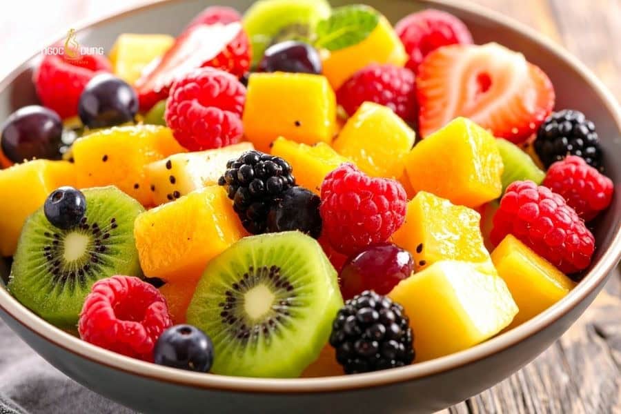Cách dưỡng môi sau phun xăm lên màu chuẩn đẹp, lâu bền 6 Hãy bổ sung thật nhiều vitamin để giúp môi hồi phục nhanh chóng sau phun xăm
