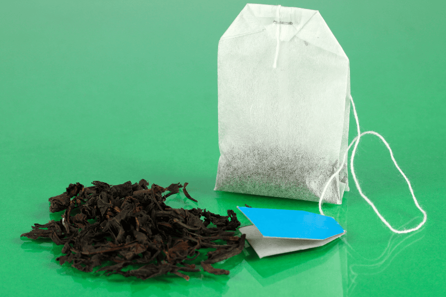 Lưu ý khi sử dụng túi trà để giảm thâm quầng mắt