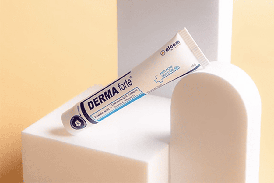 Nên sử dụng Derma Forte dùng khi bị mụn để giảm sẹo và thâm 