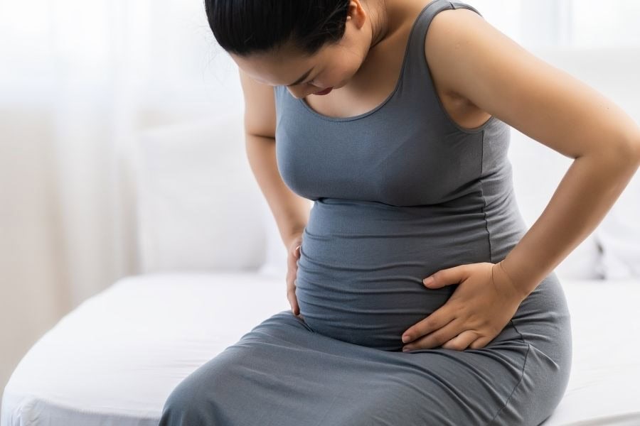 Phụ nữ mang thai một trong những đối tượng cần hạn chế triệt lông vĩnh viễn với công nghệ cao