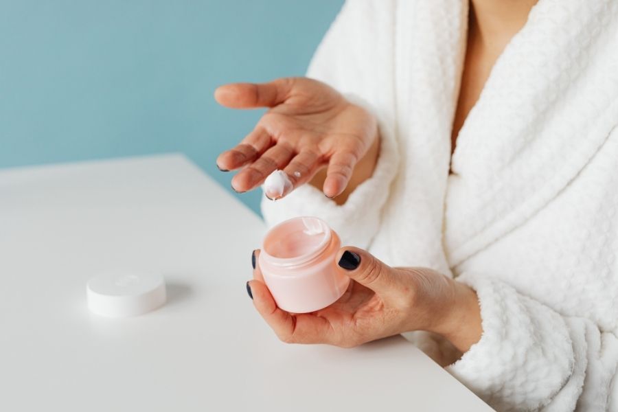 Các lưu ý khi triệt lông: Bí kíp chăm sóc da cực chuẩn 3 Cơ thể cần được chuẩn bị kỹ lưỡng để làn da ở trạng thái ổn định nhất trước, trong và sau khi triệt lông