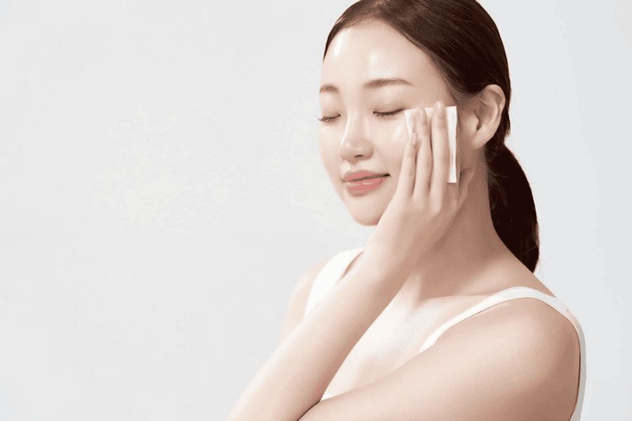 Nổi mụn ở cằm: Nguyên nhân và cách trị hiệu quả nhất hiện nay 13 Chú trọng các bước làm sạch giúp da hấp thụ tốt các dưỡng chất trị mụn