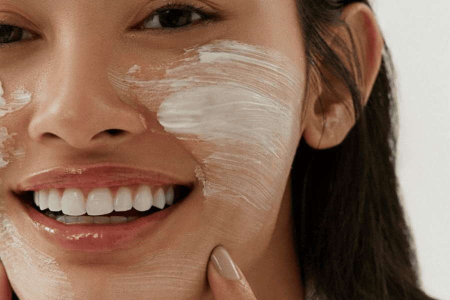 Các bước chăm sóc, skincare cho da dầu mụn sáng và tối chuẩn 10 Đắp mặt nạ và thư giãn cũng là cách làm da không bị bí bách