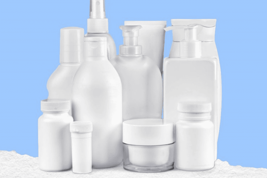 Sạm da thường xảy ra với những người lạm dụng mỹ phẩm làm trắng nhanh hoặc thay đổi sản phẩm liên tục