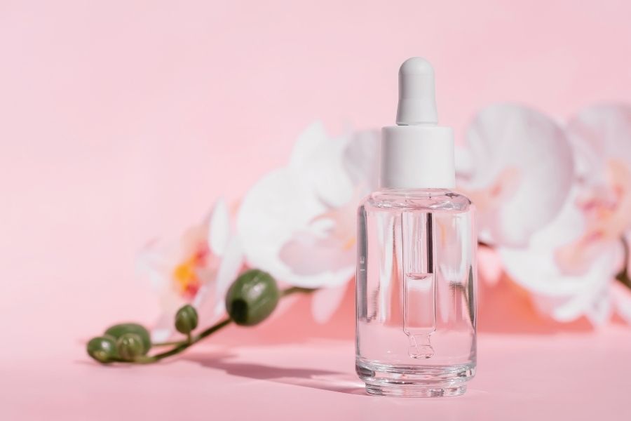 Peel da trị mụn có tốt không? Peel da tại spa giá bao nhiêu? 6 Nồng độ và hoạt chất dùng peel thường ảnh hưởng đến tốc độ đẩy mụn