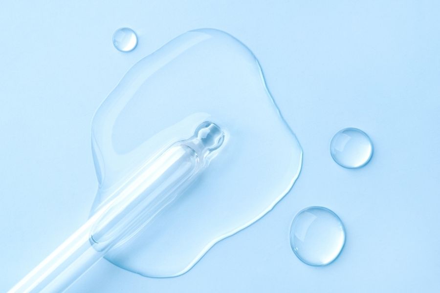 Hãy ưu tiên các sản phẩm dịu nhẹ để chăm sóc da sau mụn