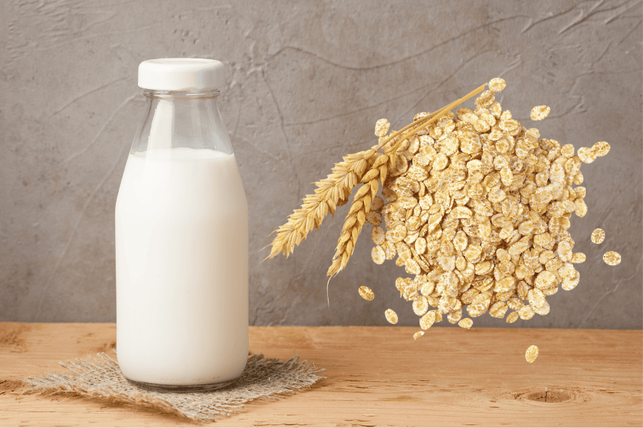 Sữa tươi và bột yến mạch giúp da đều màu, mịn màng hơn 