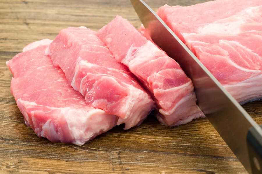 Với thịt thăn lợn, bạn có thể sáng tạo và chế biến thành nhiều món ăn khác nhau để bổ sung vào thực đơn ăn uống hàng ngày
