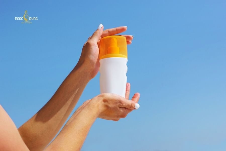Nên dùng thêm kem chống ngắn nếu dùng Peptide vào buổi sáng