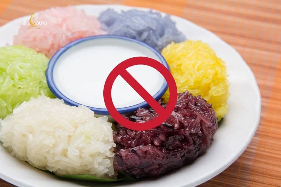 Tẩy nốt ruồi kiêng gì? Danh sách thực phẩm cần tránh 7 Nên hạn chế ăn đồ nếp vào những ngày đâu sau tẩy nốt ruồi