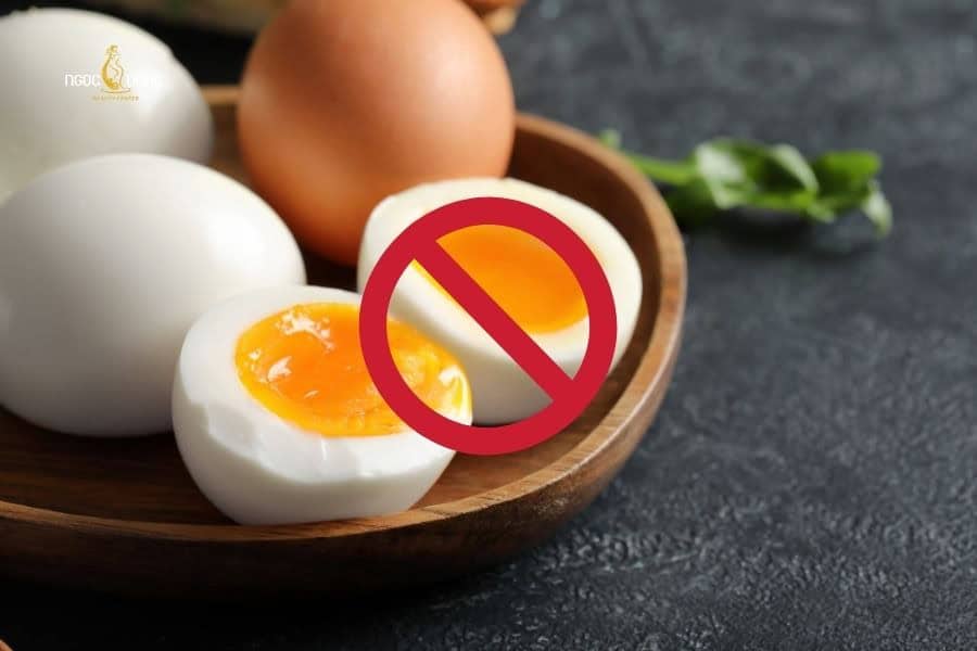 Tẩy nốt ruồi kiêng gì? Danh sách thực phẩm cần tránh 6 Trứng gà cũng là đáp án trong danh sách giải đáp thắc mắc sau khi tẩy nốt ruồi cần kiêng gì