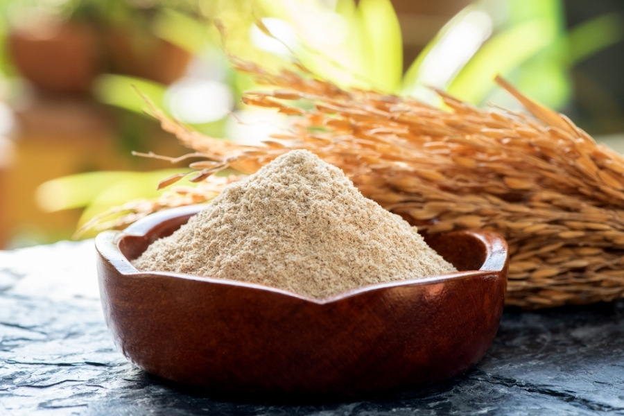 công dụng của bột cám gạo trong việc làm đẹp da mặt
