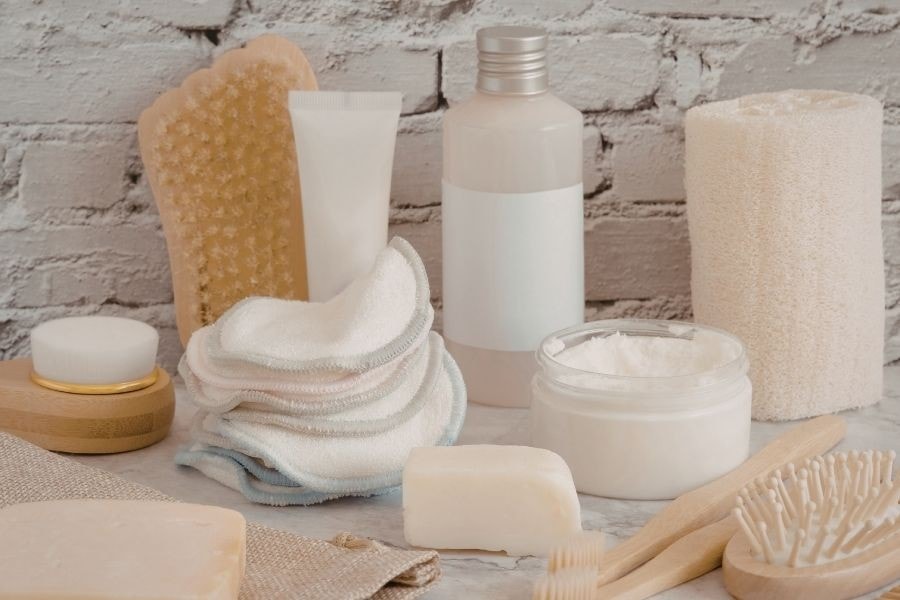 Mụn cám là gì? Nguyên nhân, dấu hiệu và cách trị tốt 17 Dùng mỹ phẩm phù hợp với da để tránh gây mụn cám