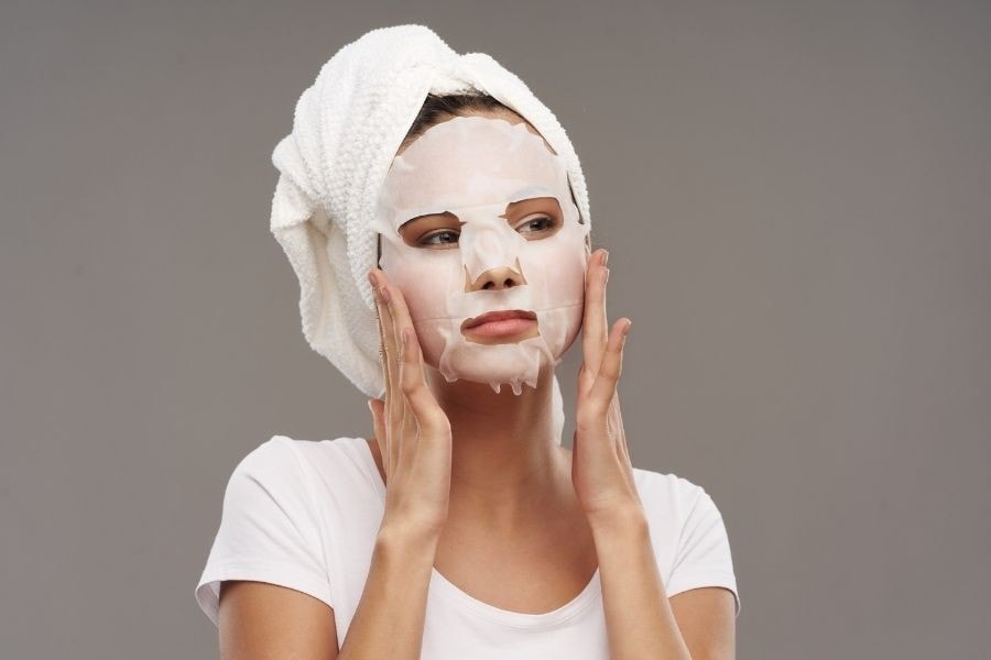 Mụn cám là gì? Nguyên nhân, dấu hiệu và cách trị tốt 10 Nếu tình trạng mụn cám không quá nặng, bạn có thể theo dõi và điều trị tại nhà