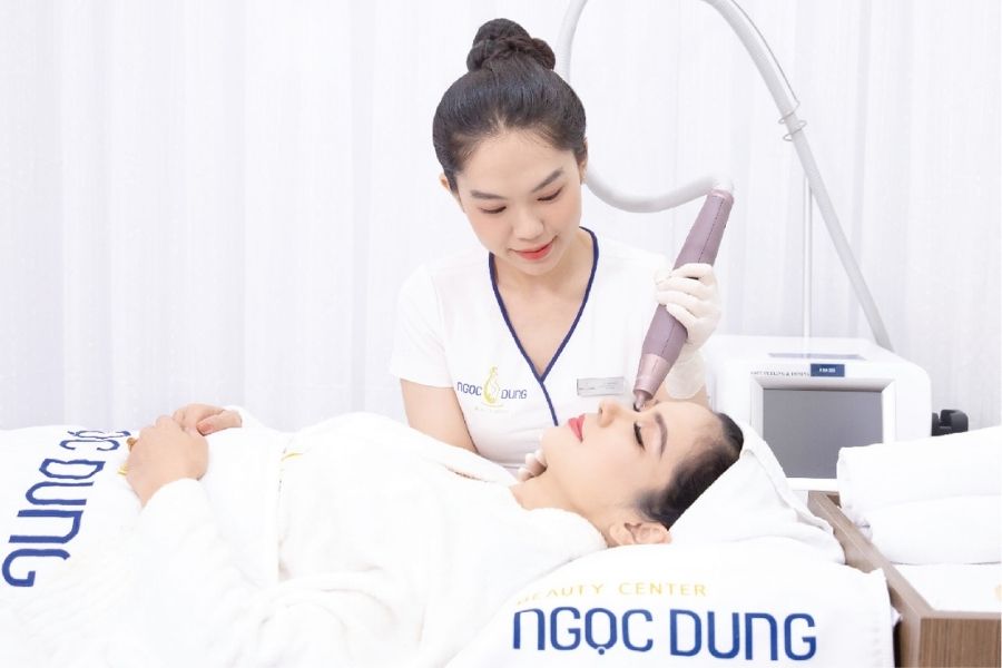 Cách trị mụn thịt bằng laser công nghệ cao không đau, không để lại sẹo