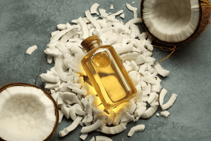 Dầu dừa giúp dưỡng và làm sáng da hiệu quả