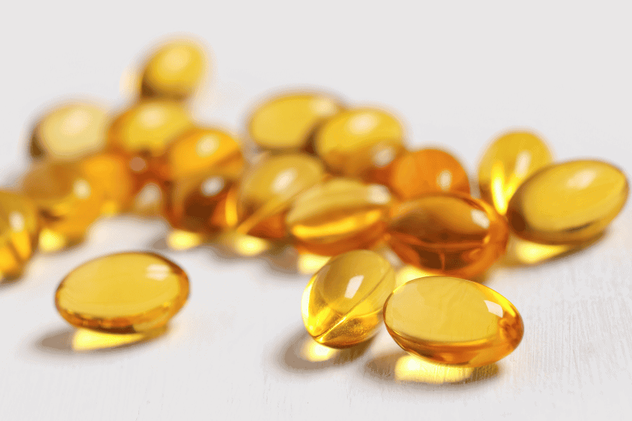 Vitamin E là chất chống oxy hóa tan trong dầu, bảo vệ màng tế bào khỏi tổn thương oxy hóa