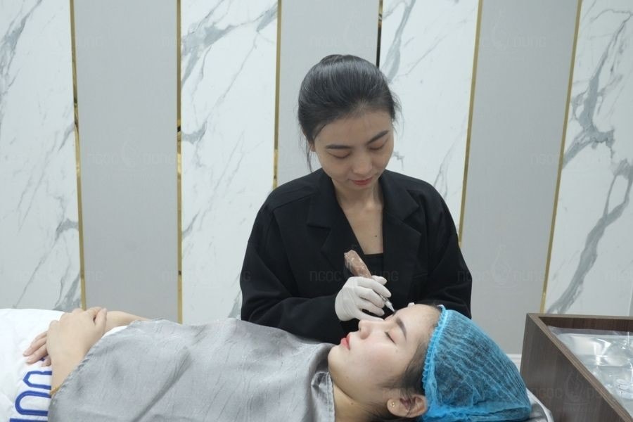 Ngọc Dung là địa chỉ phun mí mắt cải thiện khuyết điểm mắt mí lót uy tín