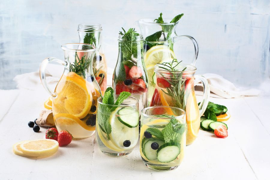 Uống nước detox giúp giảm cân