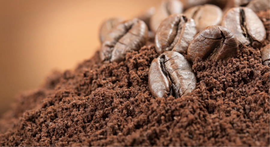 Ủ kem body ban đêm kết hợp cùng bã cafe là liệu trình chăm sóc da cực kỳ hiệu quả