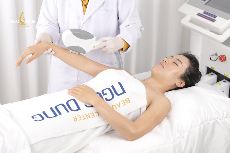 Triệt lông toàn thân vĩnh viễn - Hiệu quả, liệu trình và bảng giá 212 Liệu trình triệt lông toàn thân bằng công nghệ cao tại Ngọc Dung