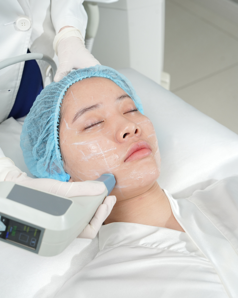 dua tinh chat vao da