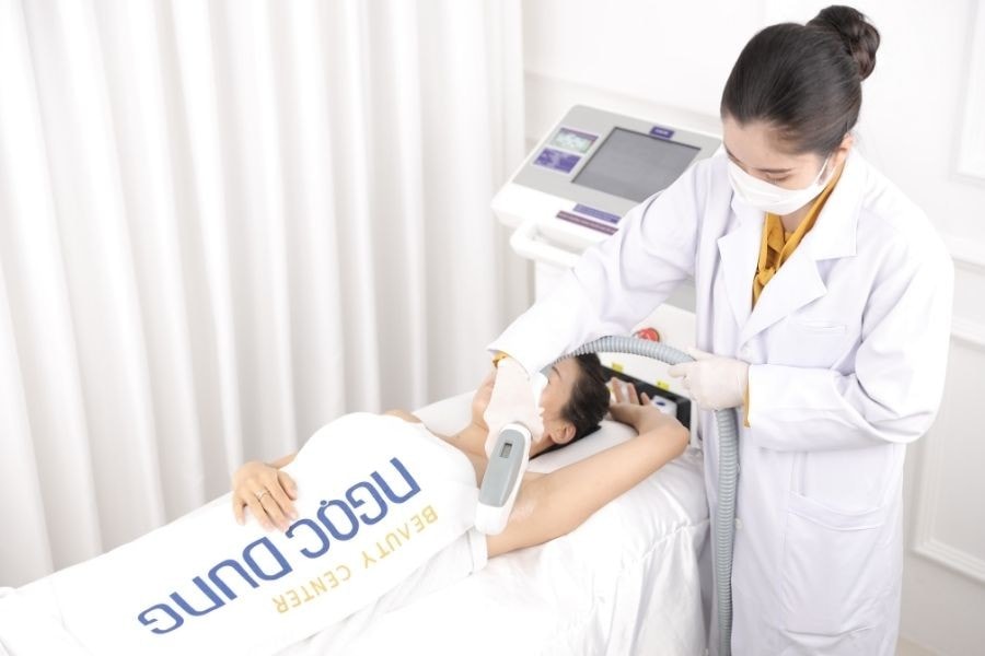 Thuốc tẩy lông nách không thể thay thế các giải pháp triệt nách công nghệ cao nếu bạn có mong muốn hiệu quả lâu dài