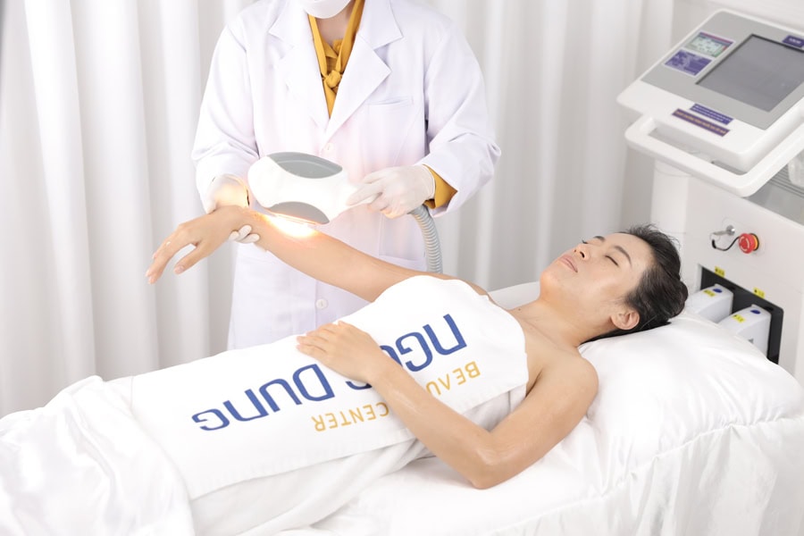 Triệt lông vĩnh viễn: Hiệu quả, rủi ro và cách chọn nơi uy tín 10 Nên chọn triệt lông tại các thẩm mỹ viện uy tín