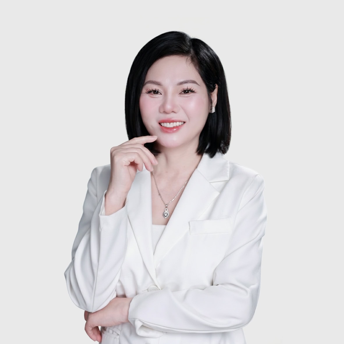 Chuyên gia thẩm mỹ Trần Thị Huyền Nga