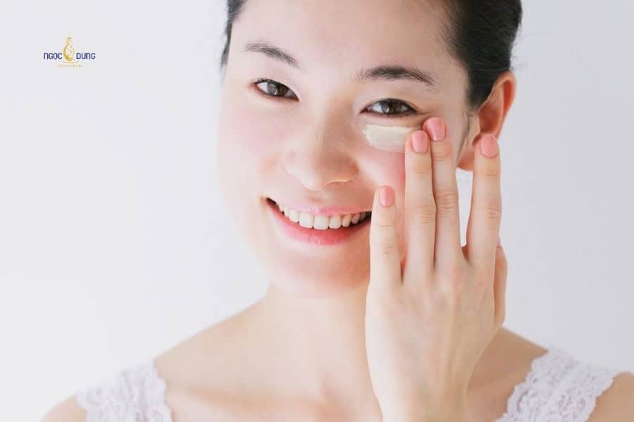 Cần chăm sóc da đúng cách và cẩn thận sau triệt để tránh nổi mụn