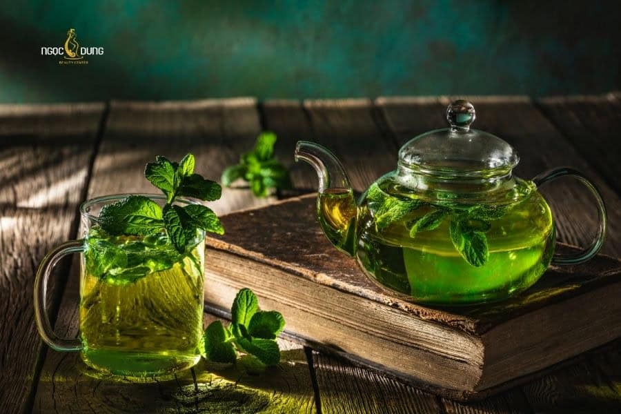 Tại sao lông nách mọc nhanh? Cách làm giảm tốc độ lông mọc 7 Có thể dùng thêm trà bạc hà lục để ức chế mọc lông vùng cánh