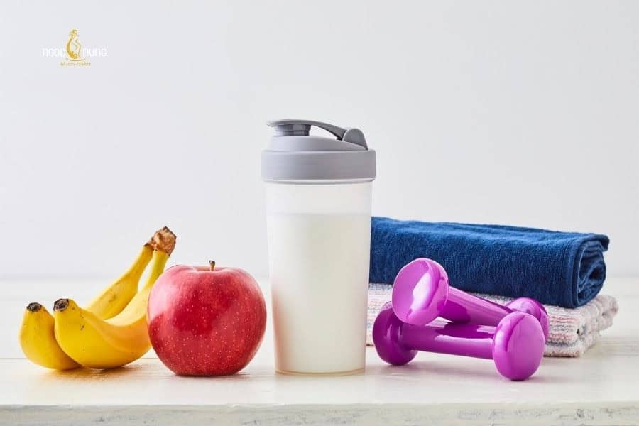 Có nên cạo ria mép tuổi dậy thì không? Cách xử lý an toàn 6 Hãy duy trì lối sống khỏe mạnh để hỗ trợ ổn định hormone trong cơ thể