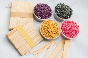 Hãy dùng sáp wax lành tính với vùng da nhạy cảm