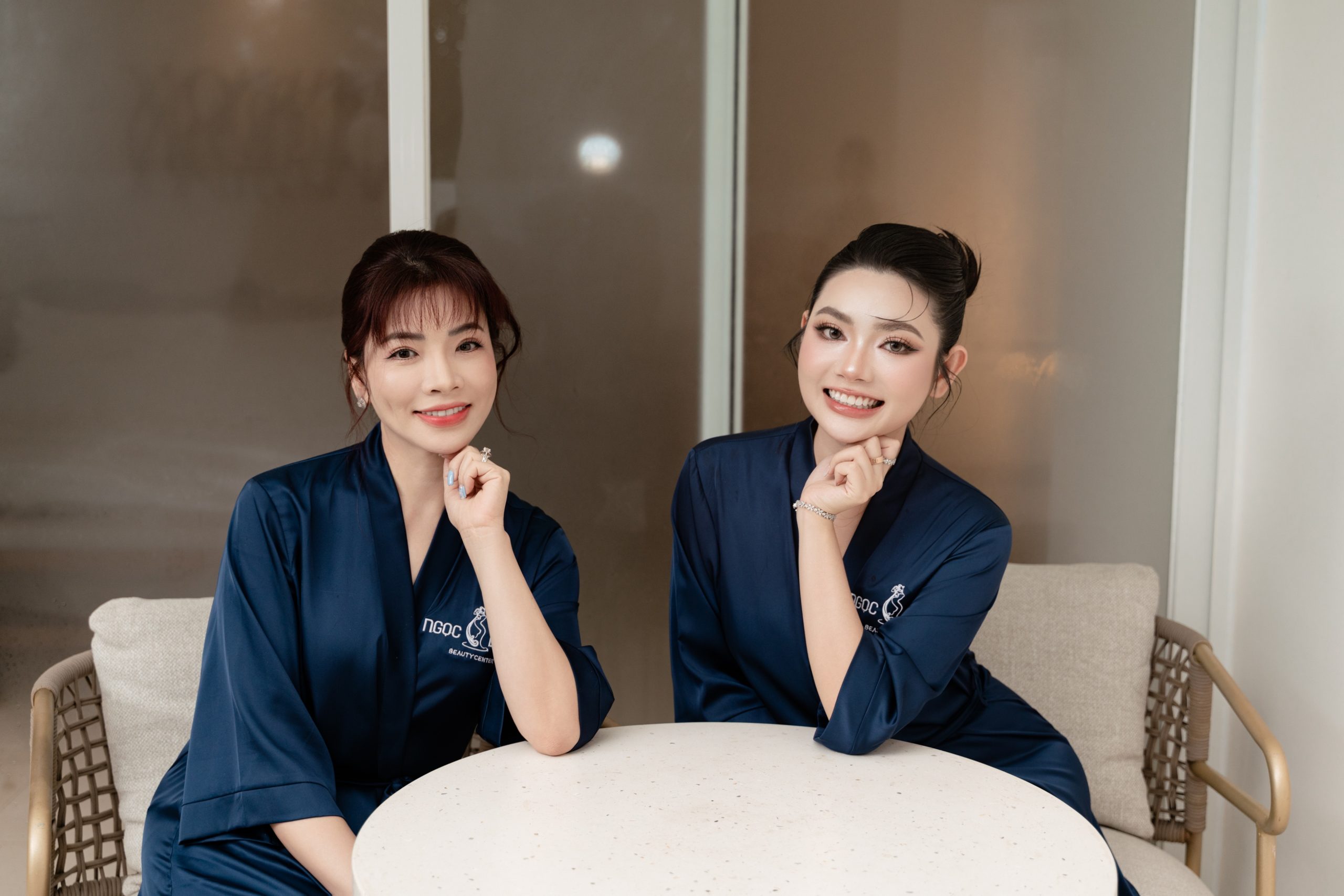 Những thiết kế đầm lụa được Ngọc Dung Beauty tinh tuyển riêng, khéo léo tôn lên vẻ đẹp, khí chất và dấu ấn riêng của mỗi Tri kỷ Nhan sắc