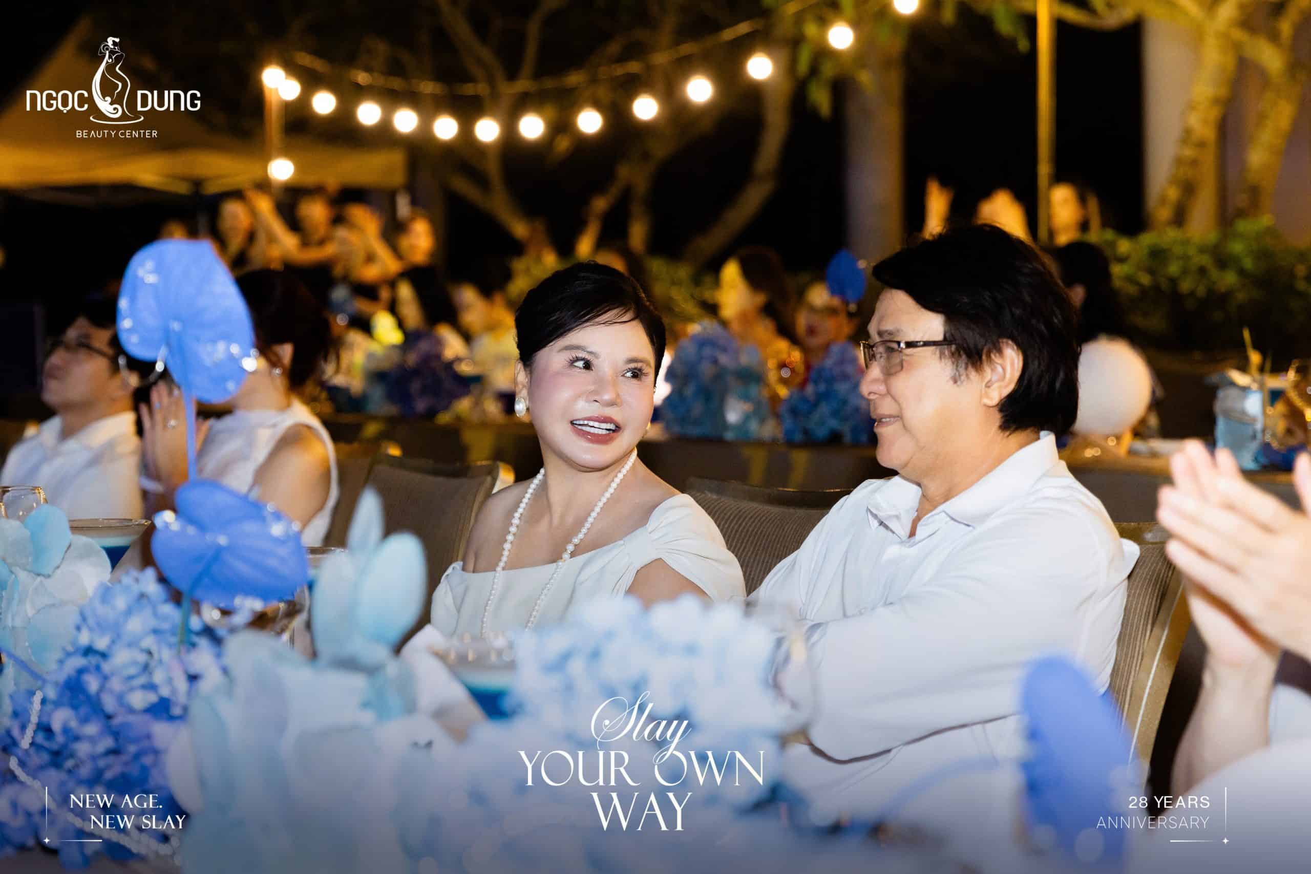 “Slay Your Own Way” tôn vinh khí chất riêng được cất lên trọn vẹn khi mỗi người phụ nữ tự tin và thoải mái là chính mình