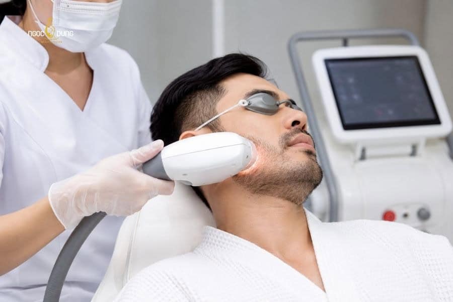 Công nghệ hiện đại giúp ức chế nang lông nhanh chóng, mang lại hiệu quả bền vững