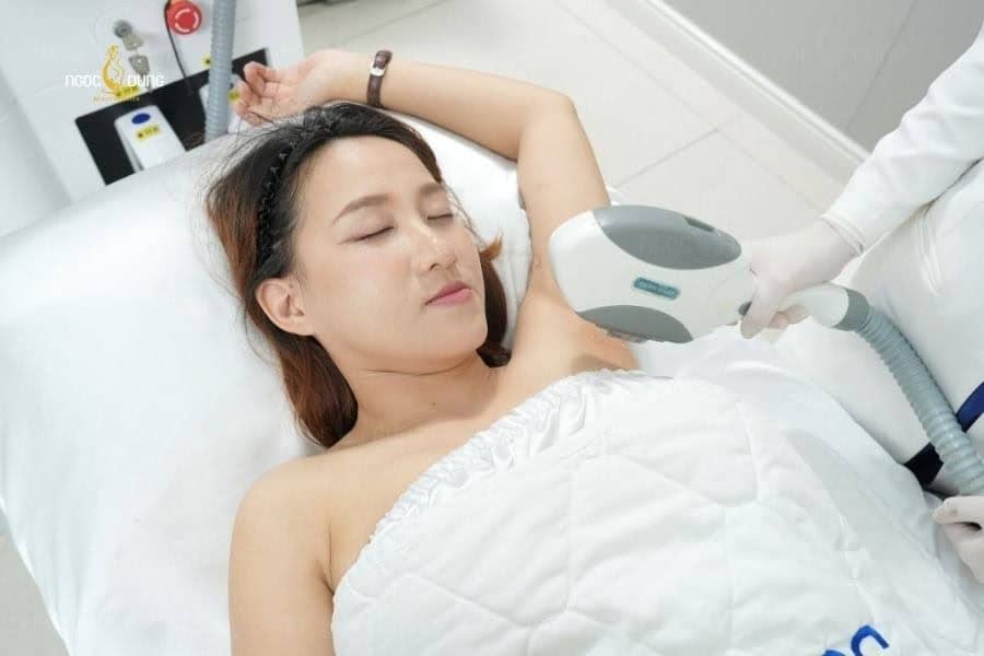 Ngọc Dung là một trong những địa chỉ triệt lông Hà Nội uy tín được nhiều khách hàng tin tưởng
